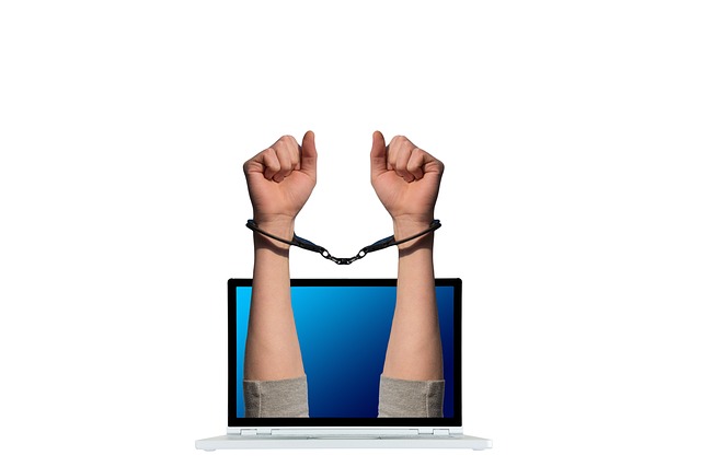 Siapa yang Sebenarnya Cyberbully?